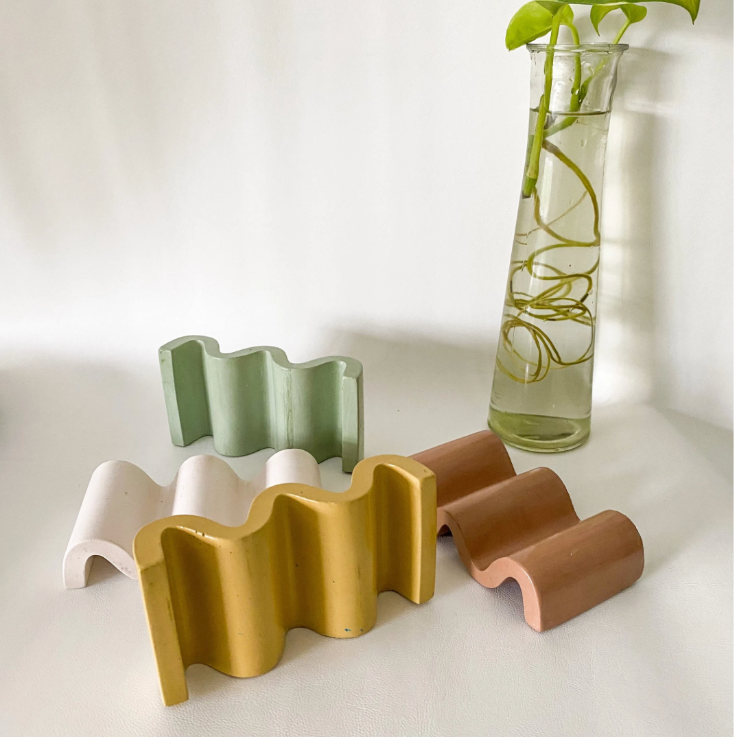 Wavy Soap Dish